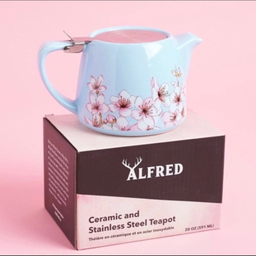 ⭐️New Alfred Ceramic & Stainless Steal Tea Pot. ⭐️
